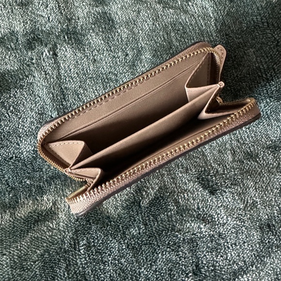 Coach Cream Monogram Coin Wallet - Picture 3 of 4